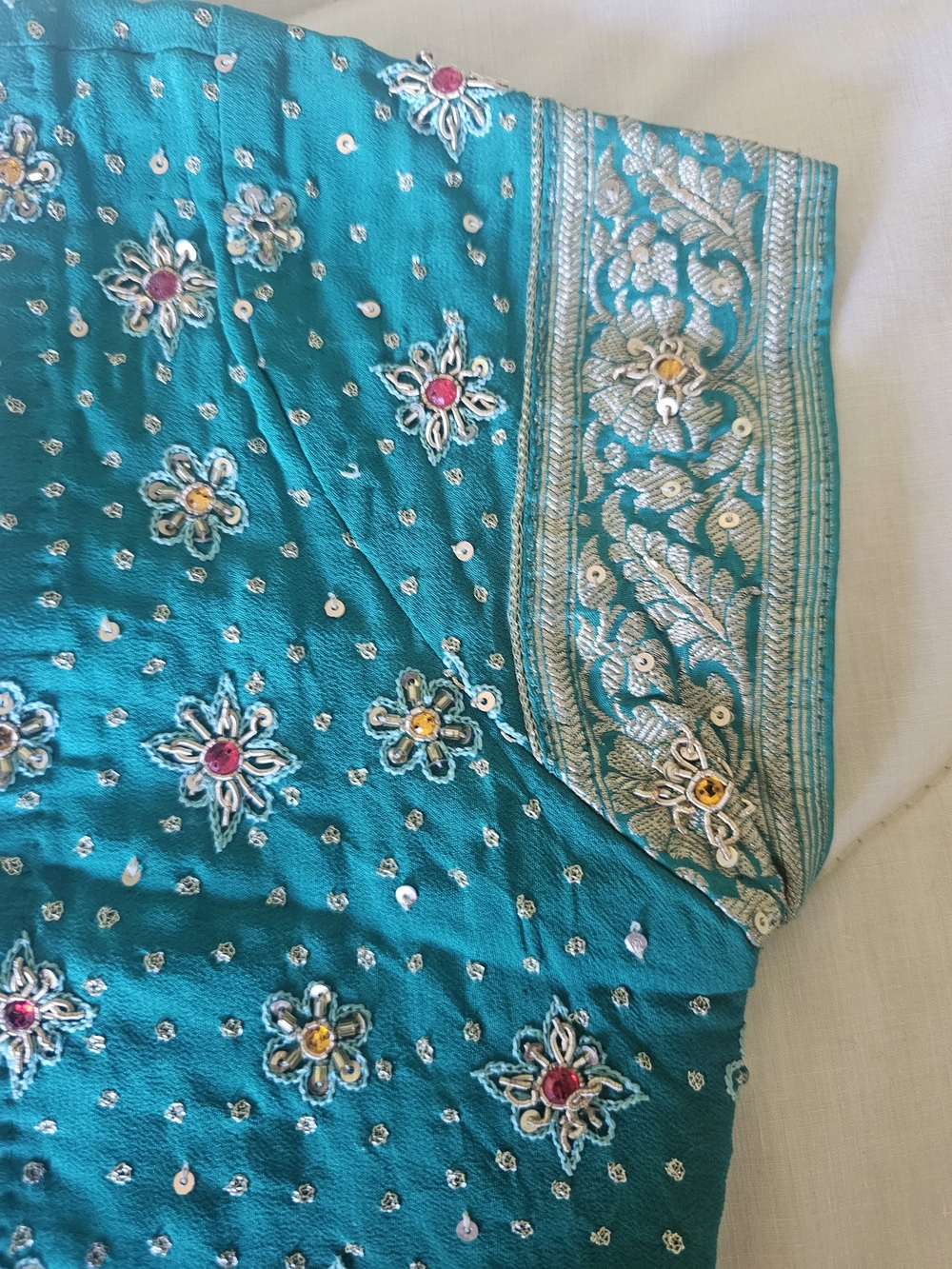 Embellished Teal Embroidered Bandhani Sari With Ready Blouse